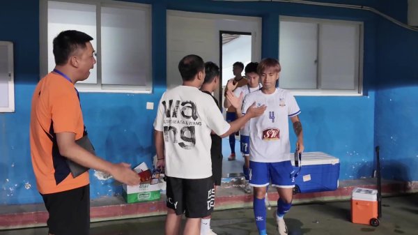 中冠总总决赛  ：厦门壹零贰陆2-1致胜球  重庆春蕾，取得