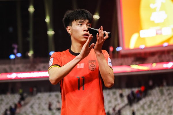 7位参加U20亚洲杯的球员跳级入选U22国足：王钰栋、蒯纪闻