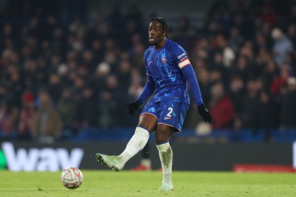 法媒：新未来城体育准备为迪萨西提供报价，但球员不愿前往沙特