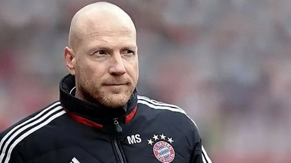 萨默尔劝说科瓦奇采纳瓜迪奥拉的模式, 拜尔需要稳定的策略  