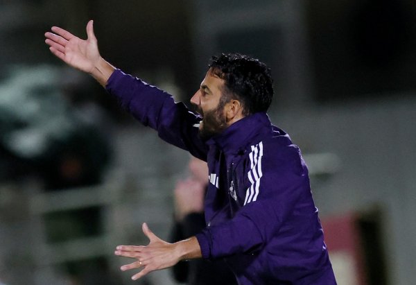 队史英超时代胜率最低！电讯报：阿莫林预计将和曼联进行会谈