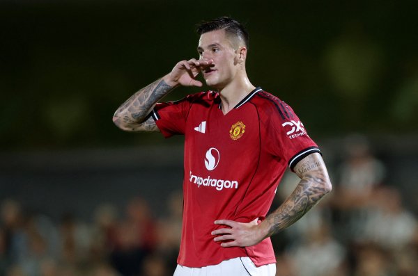 国家队队友：曼联要保持耐心，舍什科未来两三年可以成为全能前场