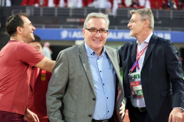 北青:伊万不排除带东亚杯 合同2027年到期足协可据成绩终止