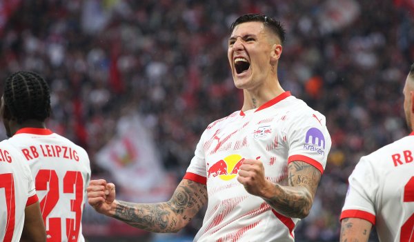 罗马诺：塞斯科在完成第二阶段体检，明天在老特拉福德亮相