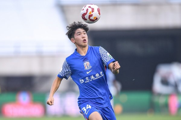 沪媒：刘诚宇与阿苏埃正逐渐形成默契度  ，申花赛程应战  一