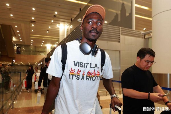 很多人对亚冠申花的表现不满? 你要求太高? 因为亚冠靠上港和