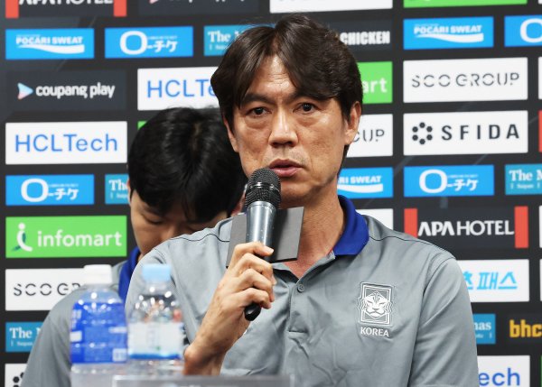 洪明甫：绝平让人失望但吸取到了经验教训 孙兴慜这两场表现出色