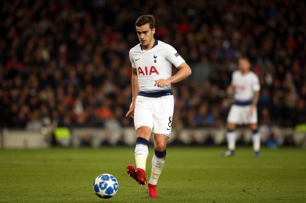 电讯报：瓦伦西亚希望签下温克斯，目前在球员转会争夺战中领跑