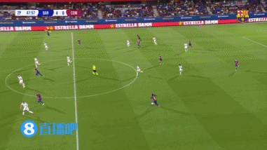 巴萨5-0领跑  ！亚马尔不停球兜射双响 随后做拉什福德经典