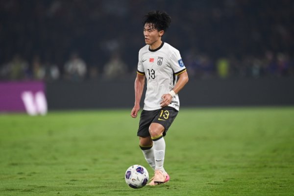 回来了！胡荷韬进蓉城vs曼谷联后备  名单，此前国足18强赛