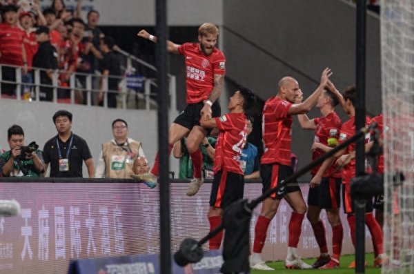 马德兴评中超争冠: 蓉城形势最优, 申花无主动权需指望对手犯