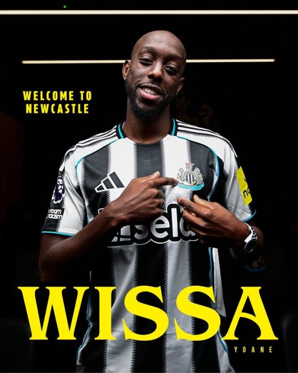 刚买的新车啊！维萨在国家队遭遇膝伤，缺席纽卡接下来4到5周赛