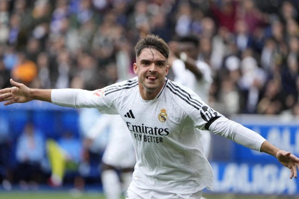 看完皇马这次后防清洗, 才明白阿隆索的建队思路, 有多么冷酷