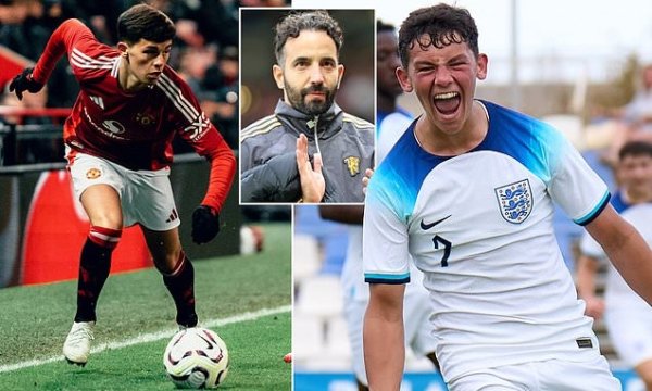 邮报：阿莫林对18岁小将莱西印象深刻，后者有望进入一线队