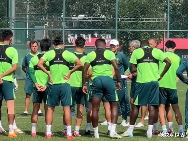 范双杰伤了! 还打三中卫? 大连足协杯120分钟战平国安, 