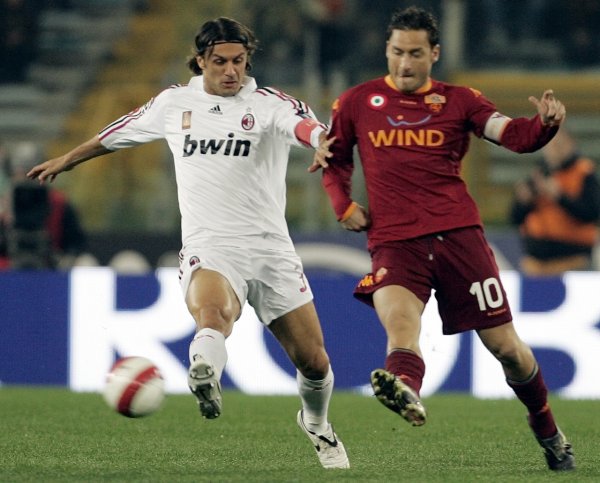 托蒂：离开罗马哭了三周2004年差点去皇马 大罗甚至比梅西更