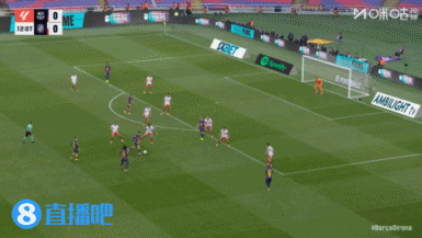 请神请到梅西！佩德里内切检阅防线，左脚低射打远角得手