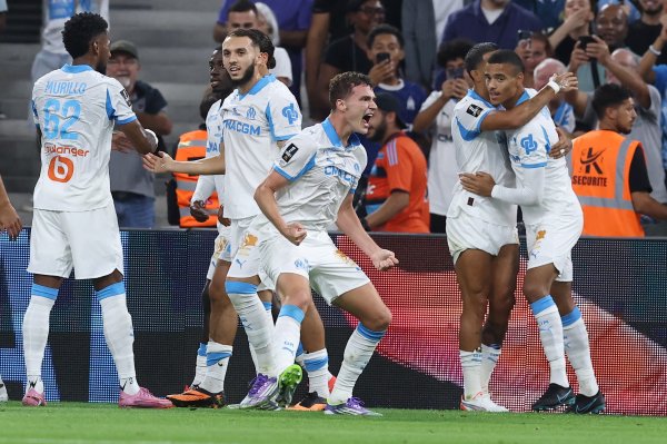 帕瓦尔：我希望马赛每年都参加欧冠和拿第一名  ，要朝着这个方