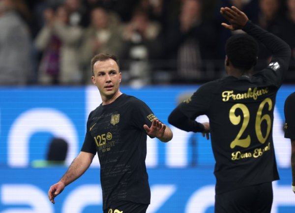 格策谈大败  利物浦：细节决定成败，两次底线球失分想扳回比分