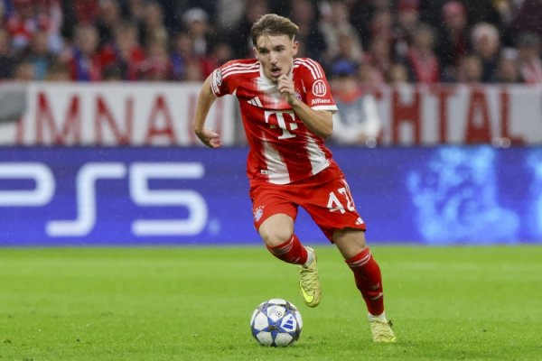 凯恩评价17岁卡尔：他是梦幻般的球员，只要保持努力未来不可限